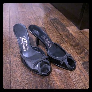 Salvatore Ferragamo sandals black new 35